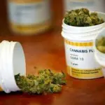 Una nuova ricerca smentisce due miti sulla marijuana medica