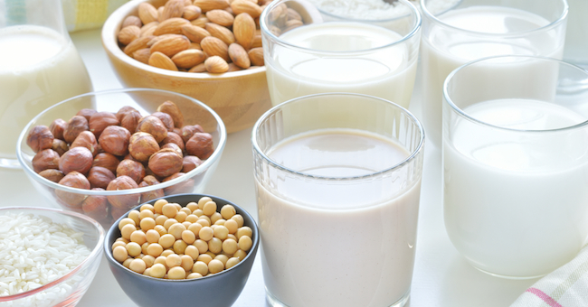 Mucca, soia o mandorla: quale "latte" è il migliore per te?